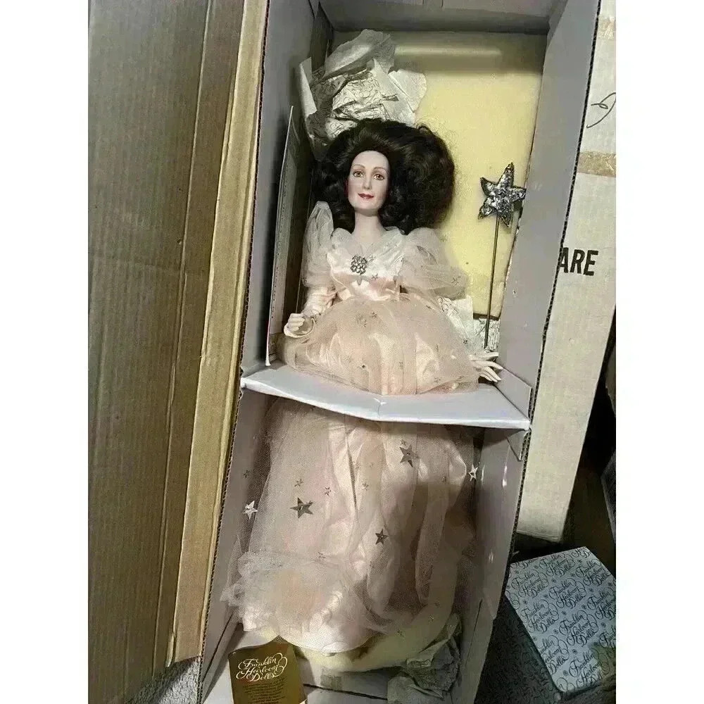 Franklin Mint Heirloom Glinda Porcelian Doll Wizard Of Oz With Papers